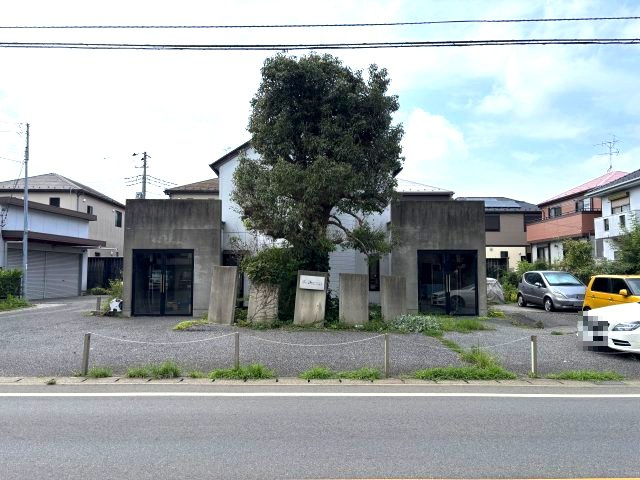 中古店舗付き住宅　柏市酒井根7丁目の外観