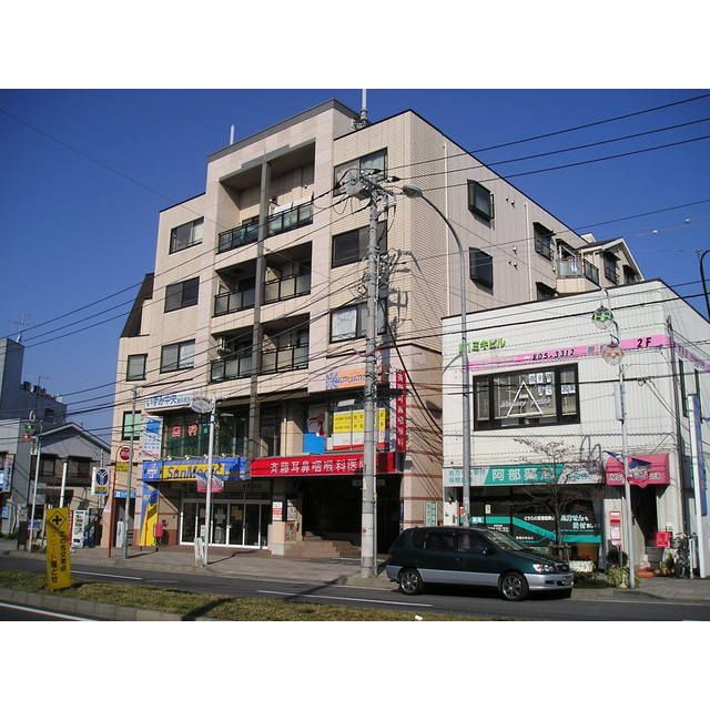 エスタ泉の外観