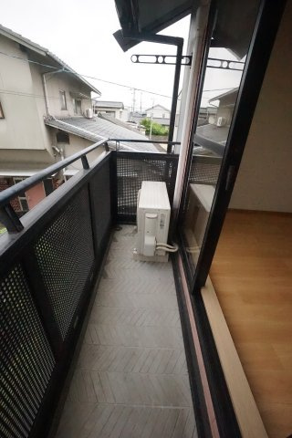 ラッキータウン庭瀬G棟のバルコニー|バルコニーがあります