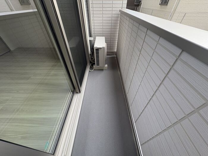 セレスティア東向島のバルコニー