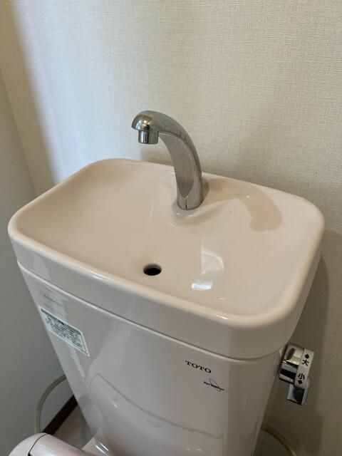 横浜二俣川ファミリーマンションの洗面所