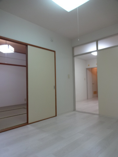 フローラル豊島園の居間・リビング