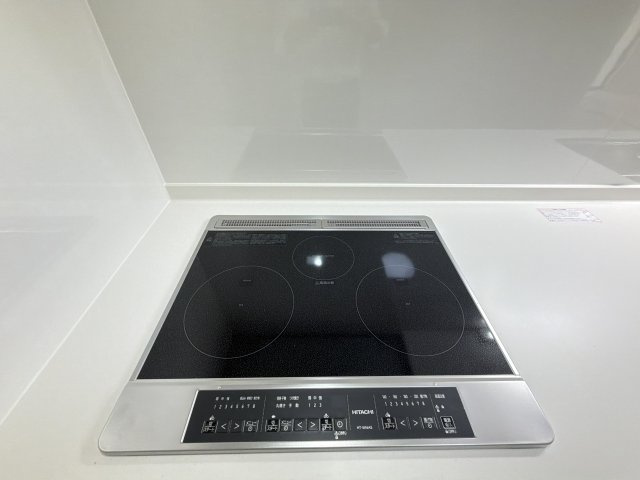 グリーンマンション神松寺ナチュレ参番館のキッチン|【新品】使い勝手の良い安心安全のＩＨクッキングヒーターを採用しています♪