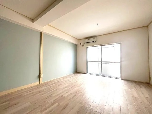 神戸市東灘区住吉宮町４丁目の賃貸マンションの居間・リビング