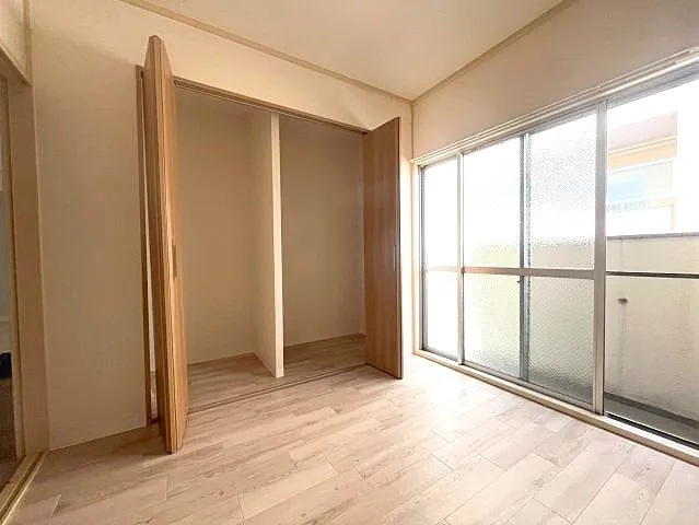 神戸市東灘区住吉宮町４丁目の賃貸マンションの収納