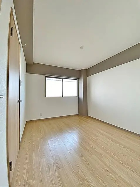 芦屋市清水町の賃貸マンションの居間・リビング