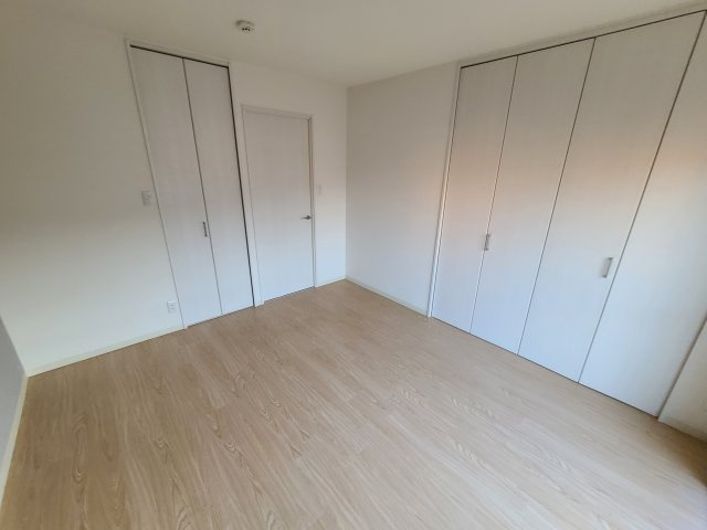 芦屋市大原町の賃貸マンションの居間・リビング