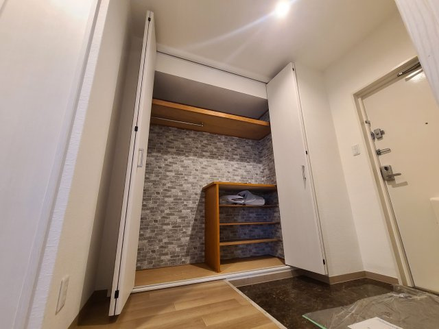 芦屋市大原町の賃貸マンションの玄関