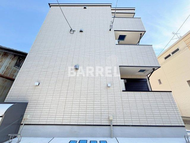 ヴェルメゾン三津屋中の外観