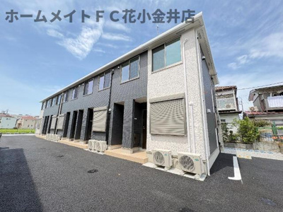 【駐車場】 | ヴェリテ昭島 | 外観写真（昼）