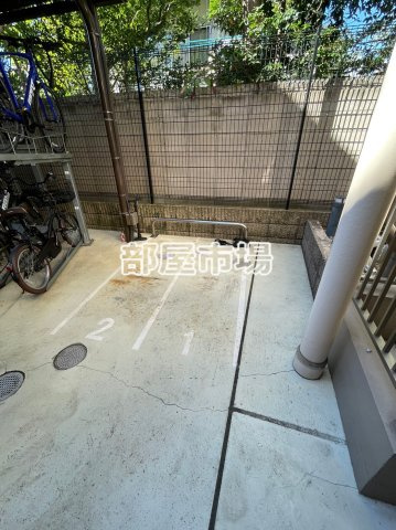 スプレスター上野根岸のその他共用部分|バイク置き場