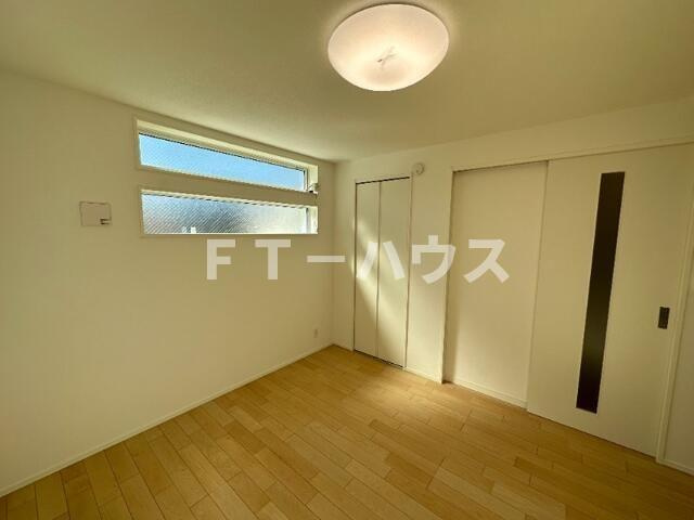 Ｒ－ＳＩＸＴＥＥＮの寝室