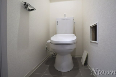 【トイレ】 | プレサンス名古屋ルーカス | シンプルで使いやすいトイレです