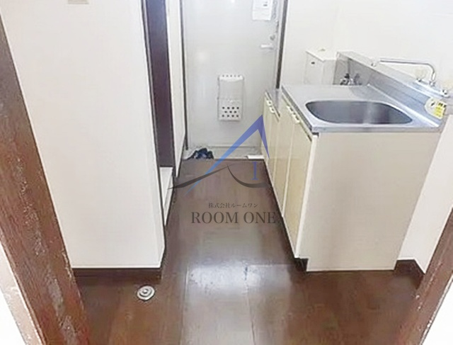 カアサ弦巻 の内装