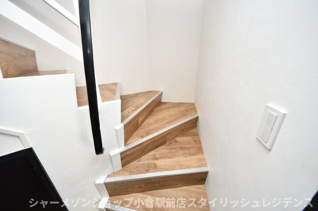 須賀町アパートメントの内装