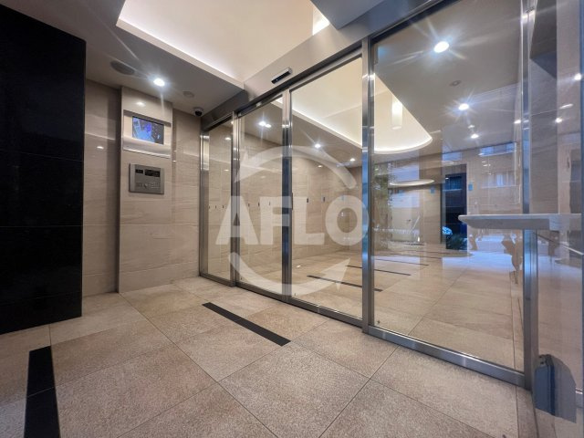 エスリード心斎橋LUXUEのエントランス|エスリード心斎橋LUXUE　エントランス