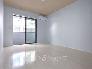 広島市安佐北区可部２丁目のアパートの居間・リビング