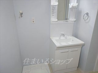 広島市安佐北区可部２丁目のアパートの洗面所