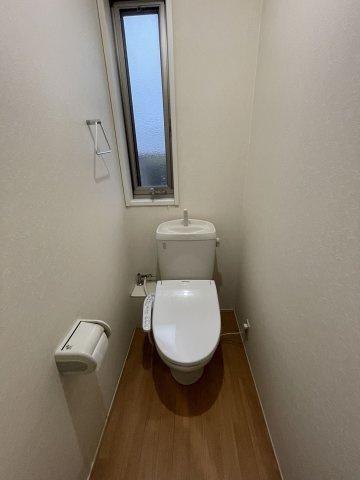 ハピネスさくらのトイレ|嬉しい温水洗浄便座付き♪