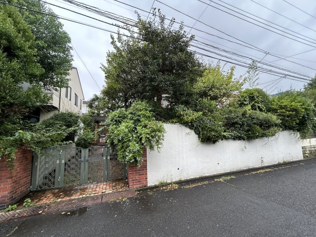 三浦郡葉山町長柄売地の外観