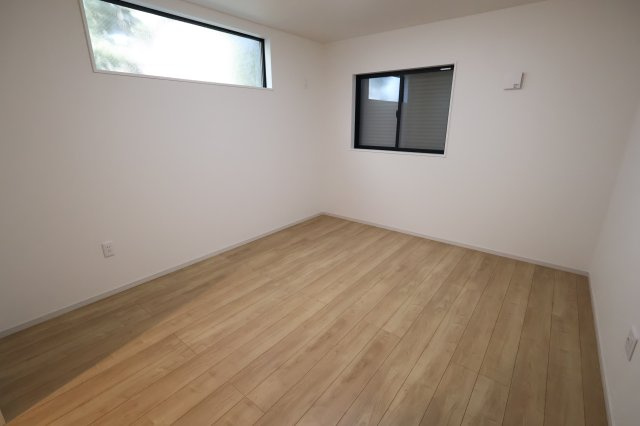 《仲介手数料無料》杉並区南荻窪３丁目30-17新築一戸建てケイアイグレイスの洋室