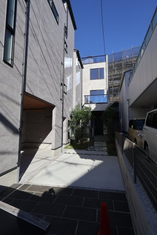 《仲介手数料無料》杉並区南荻窪３丁目30-17新築一戸建てケイアイグレイスの外観