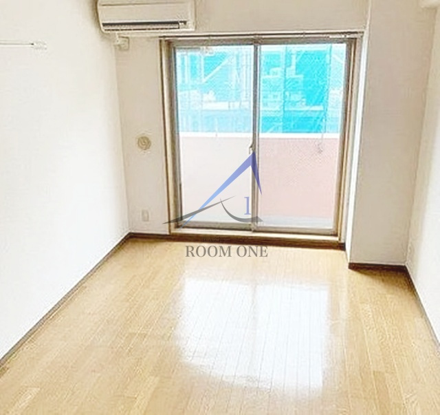 小石川ガーデンハウス の居間・リビング|洋室のお部屋です。
