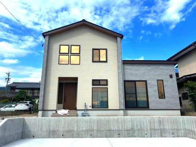 中古戸建　長野市中御所の外観