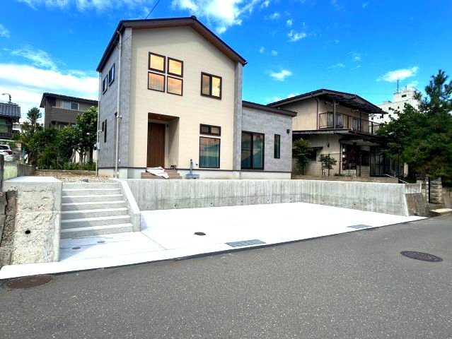 新築戸建　長野市中御所の外観