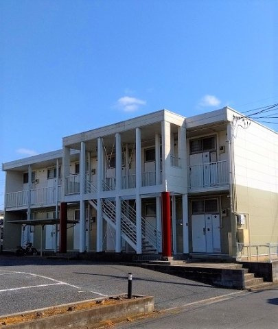 レオパレスクレストの外観