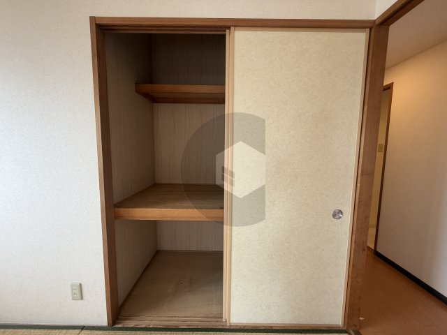 プロ二ティ・ユーの寝室
