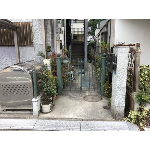 エントランスです