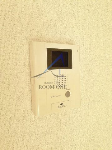 セシリアのセキュリティ|モニター付きインターホンです。