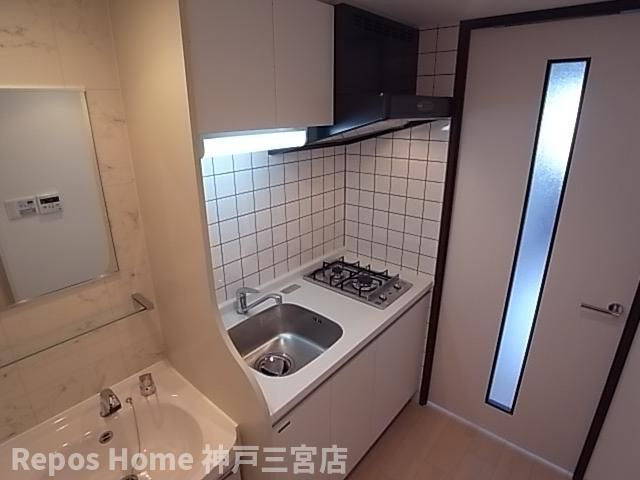 プレサンス三ノ宮駅前プライムタイムのキッチン