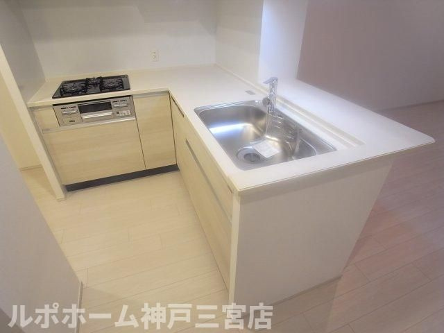 ワコーレ神戸三宮トラッドタワーのキッチン