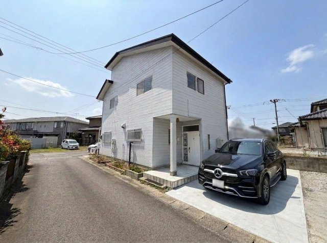 ２台駐車スペース確保可能！！◎郡山市土瓜2階建一戸建て