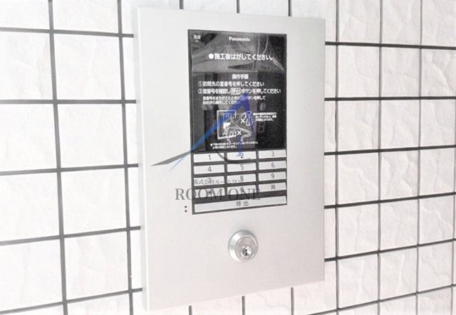 Bianco W　ビアンコダブリューのセキュリティ|オートロックです。