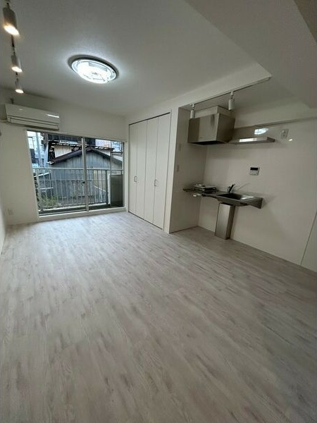 横堀ハイムの居間・リビング