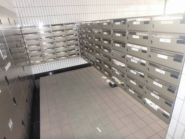 【ロビー】KM江坂 