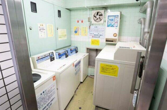 【その他共用部分】 | プラーズ南幸町I | 共有洗濯スペースあり