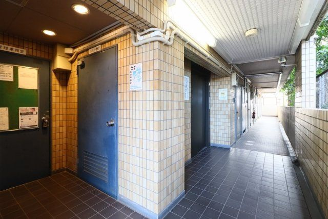 ルーブル大井町のロビー