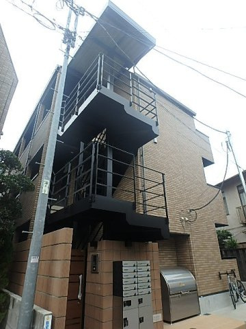インスパーク本駒込の外観