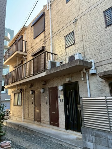 パルハイム千駄木のエントランス