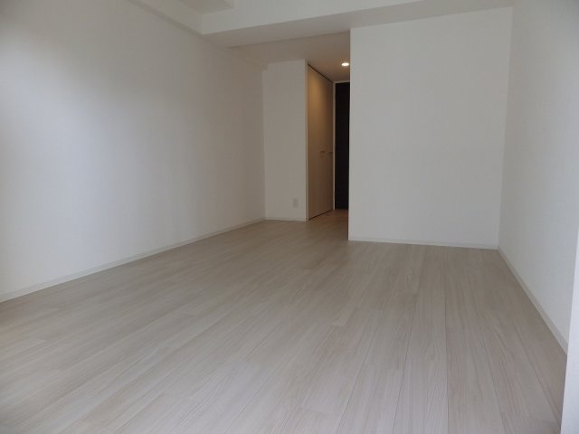 レジディア千駄木の洋室