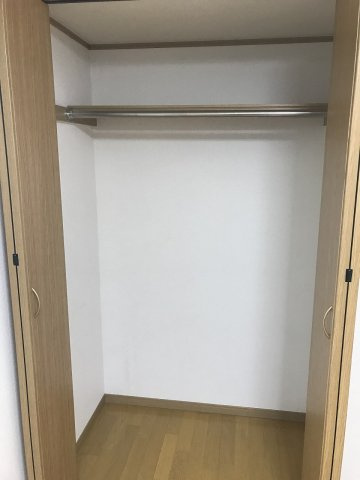 シュロスハイム東白楽の収納