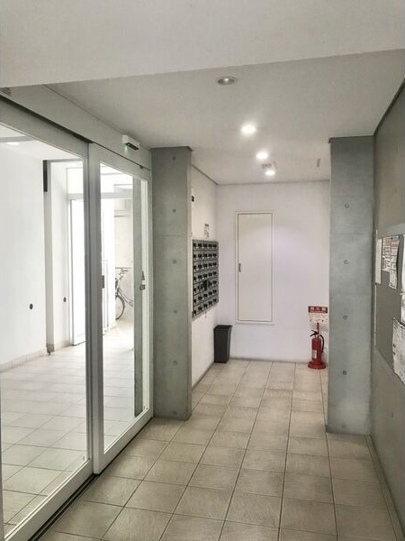 プリマヴェール名駅シュールのロビー