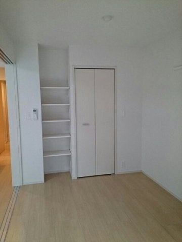 メゾン・レジュイットの内装