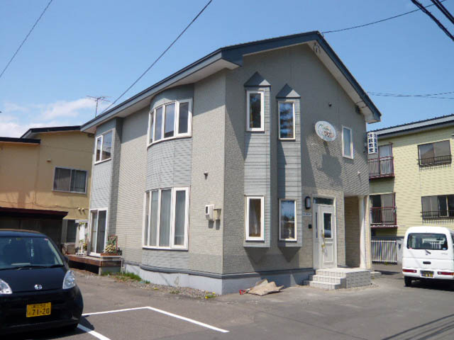 帯広市西十四条南１６丁目の一戸建て
