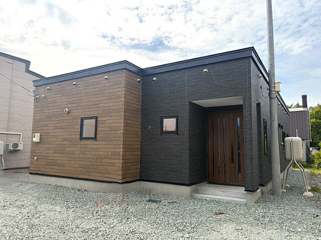 士別市西１－１０一戸建て