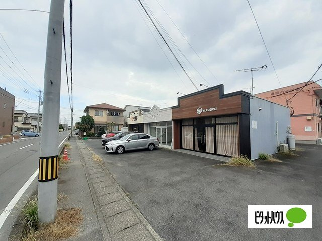 上中居町店舗の外観